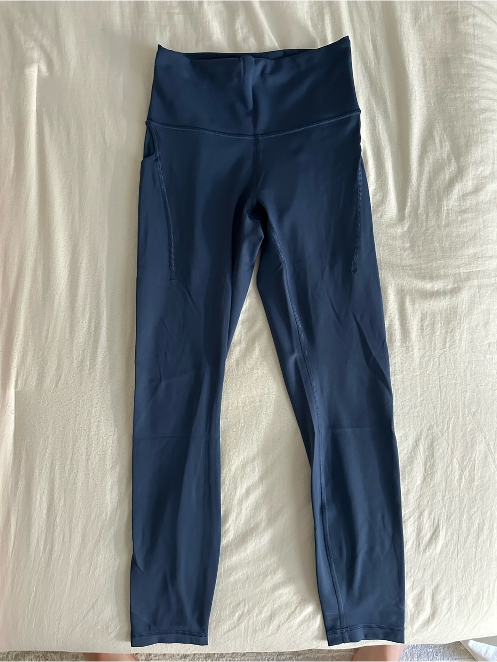 lululemon athletica Wunder Train High-Rise Legging w/ Pockets 25”- Iron Blue